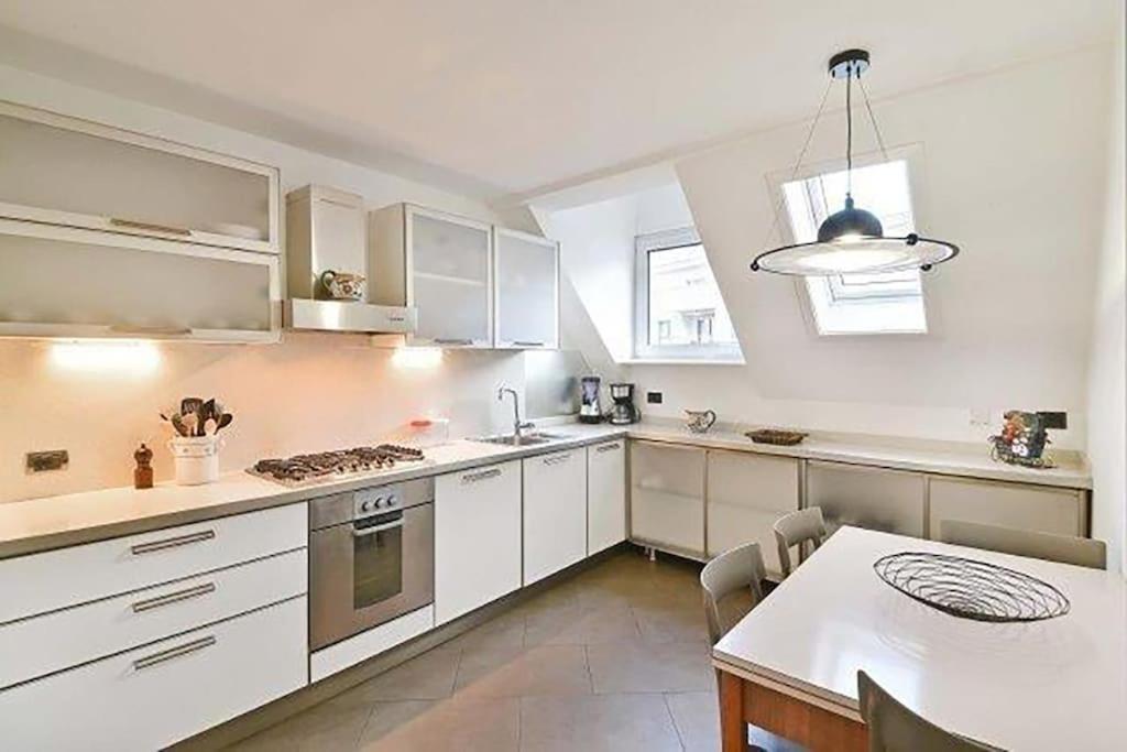Penthouse In The Centre Leilighet Merano Eksteriør bilde